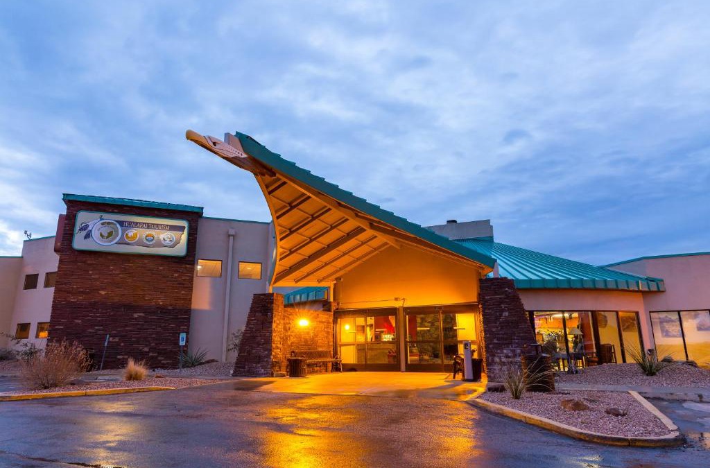 Valentine Hotel | Hualapai Lodge