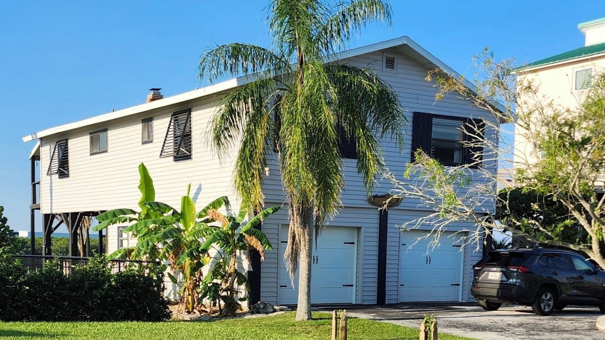 Driftwood Isles House | Hudson, FL Cozy Waterfront Villa. A Relaxing Florida Destination on the Gulf!