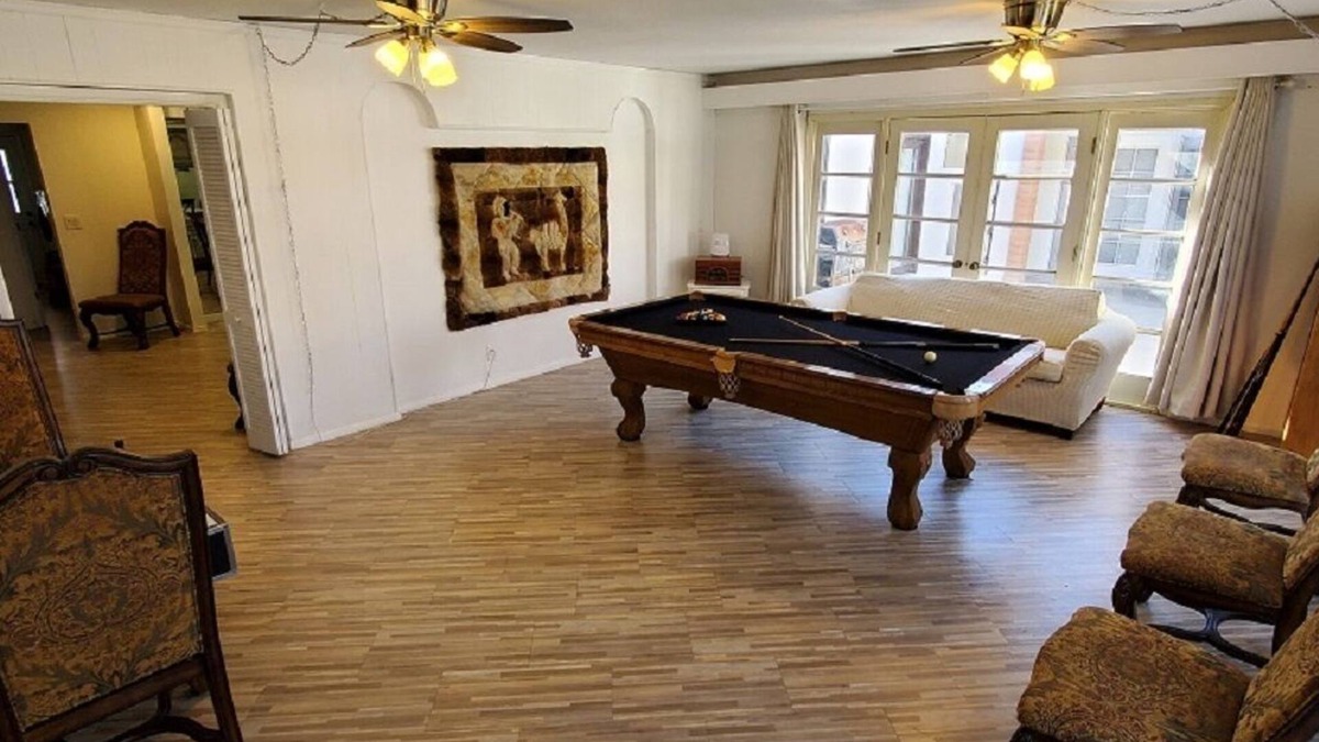 Mesa House | Huge 4,080 SqFt cul-de-sac Home