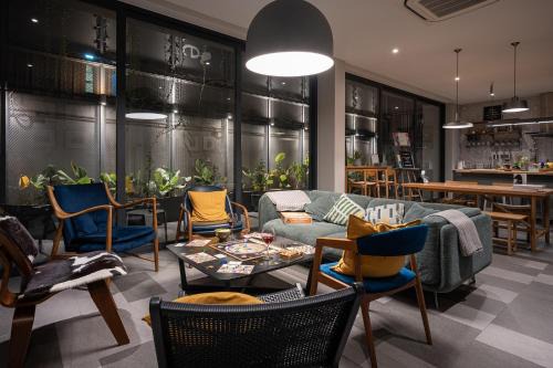 Pathumwan House | humble abode Bangkok Vacation Home