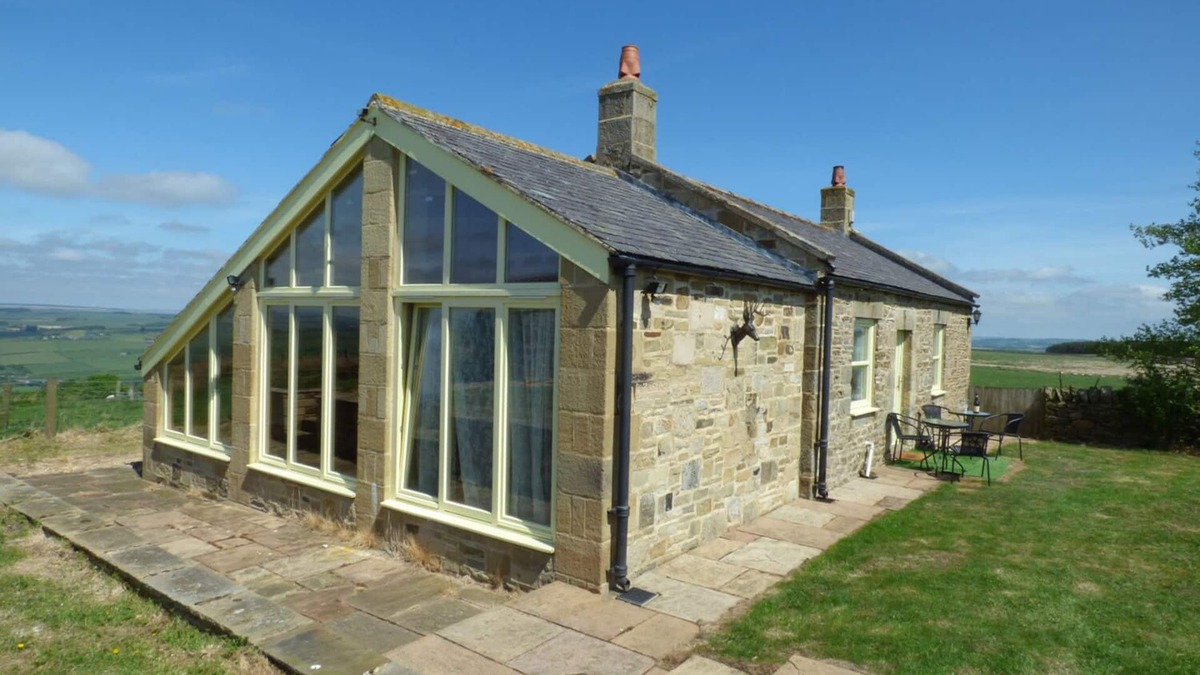 Langley-on-Tyne Cottage | HUMBLETON COTTAGE, pet friendly, with open fire in Haydon Bridge