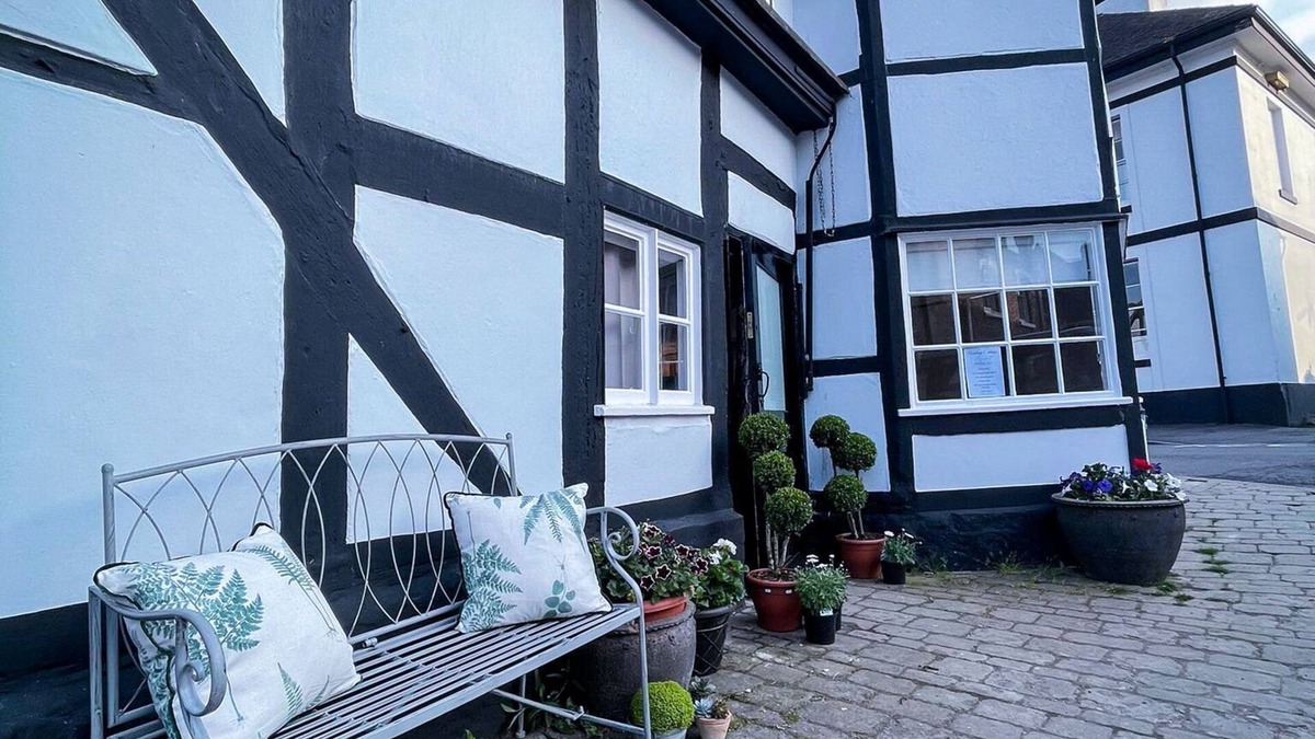 Much Wenlock Cottage | Humbug Cottage