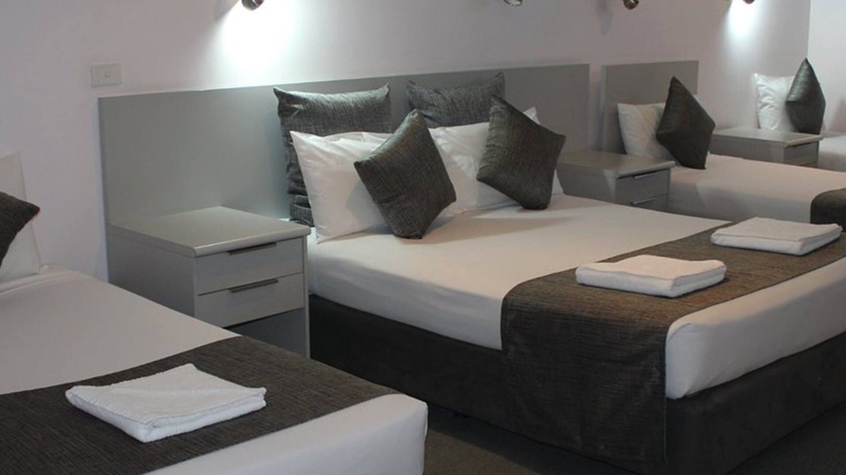 Fawkner Hotel | Hume Villa Motor Inn