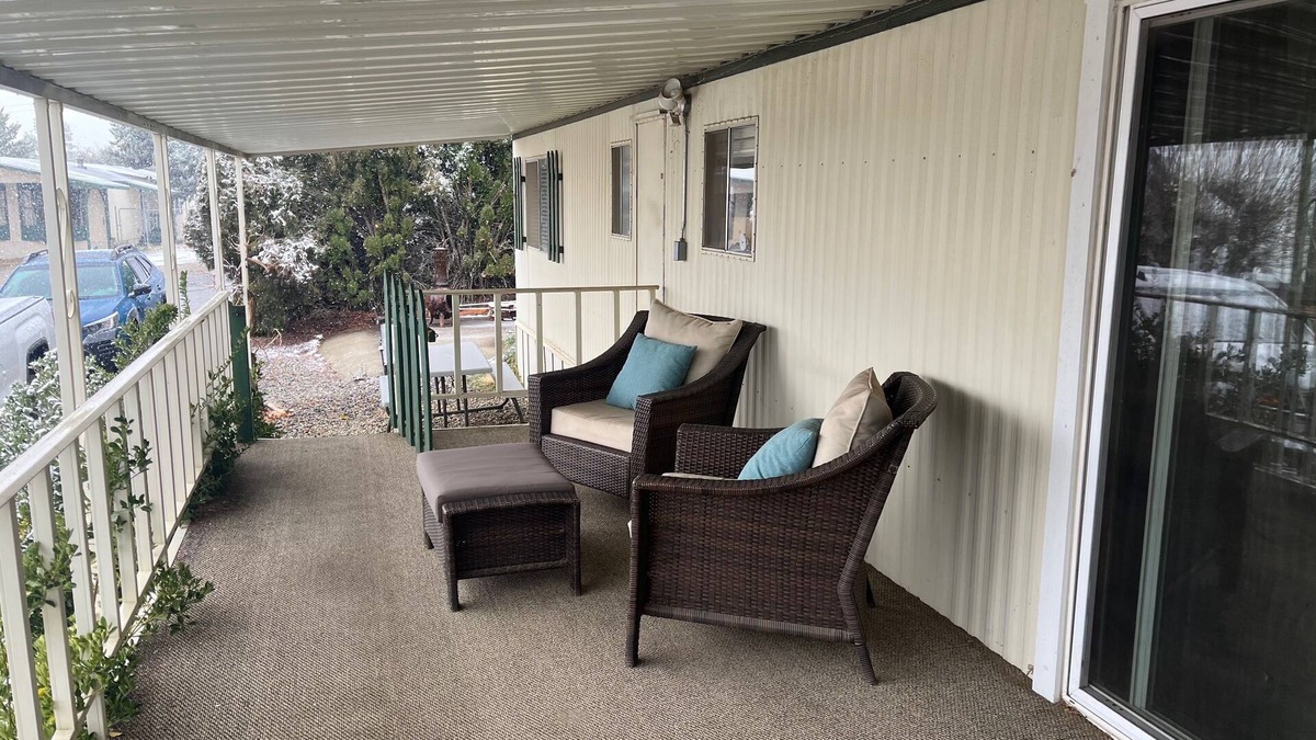 Wofford Heights House | Hummingbird House in the Kern River Valley, 2 bedroom, 2 bath