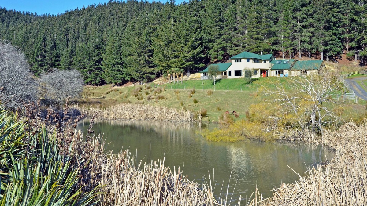 Mosgiel Bed & Breakfast | Hunters Moon