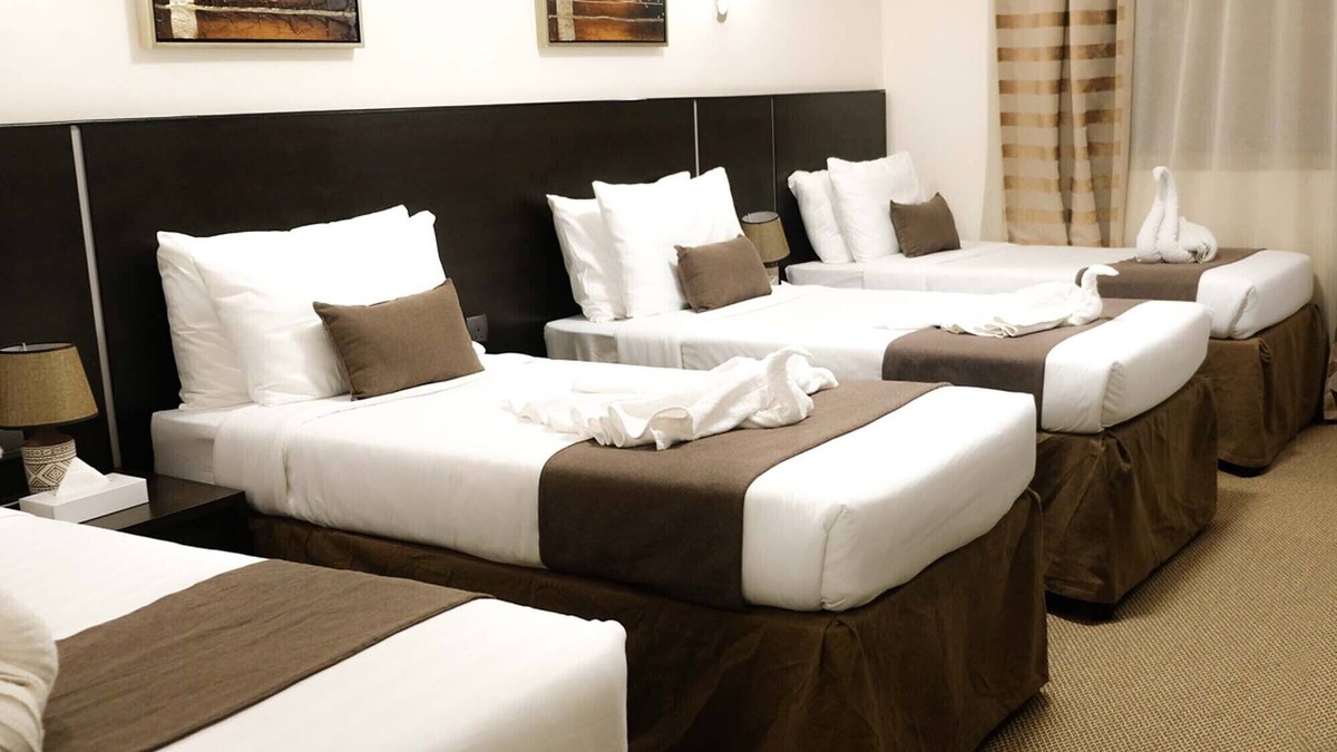 Mecca Hotel | Hussain Biyari Hotel