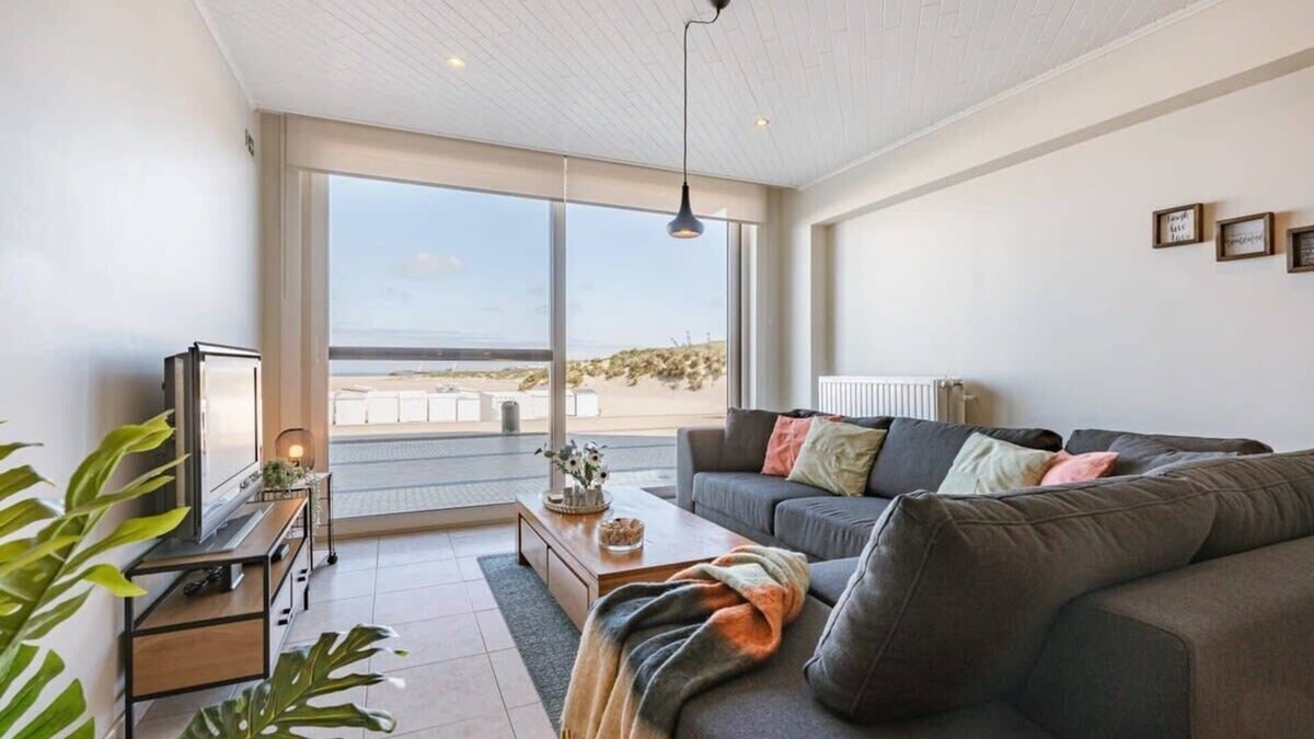 Lissewege Apartment | Huswell - Beachfront apartment in Zeebrugge