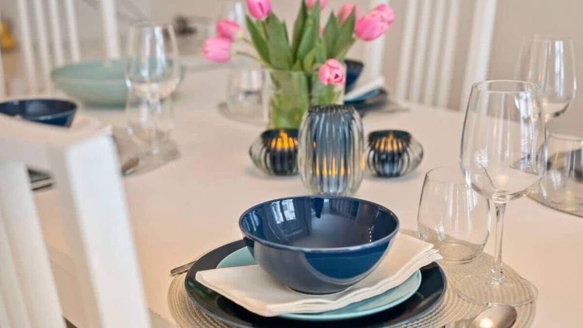Knokke Apartment | Huswell - Cozy apartment with sea-view 1 min from beach