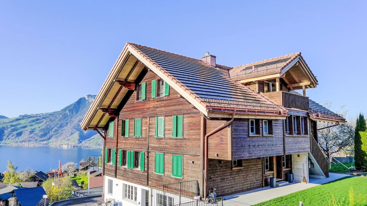 Krattigen Apartment | Huus Chloster, Apt Niesen by Interhome
