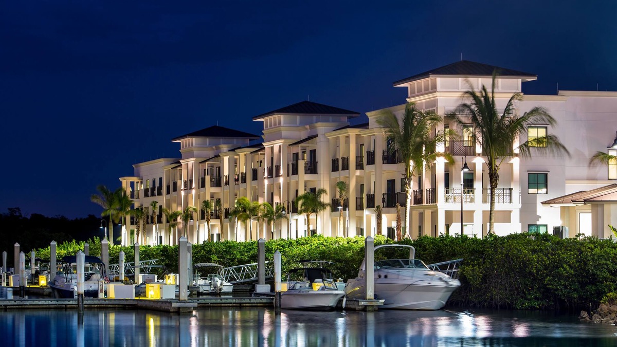 Naples Hotel | Hyatt House Naples/5th Avenue