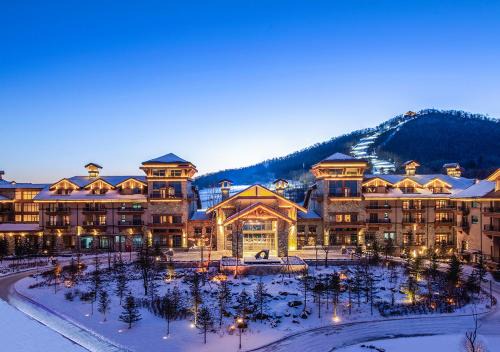 Changbai Mountain West Slope Hotel | Hyatt Regency Changbaishan