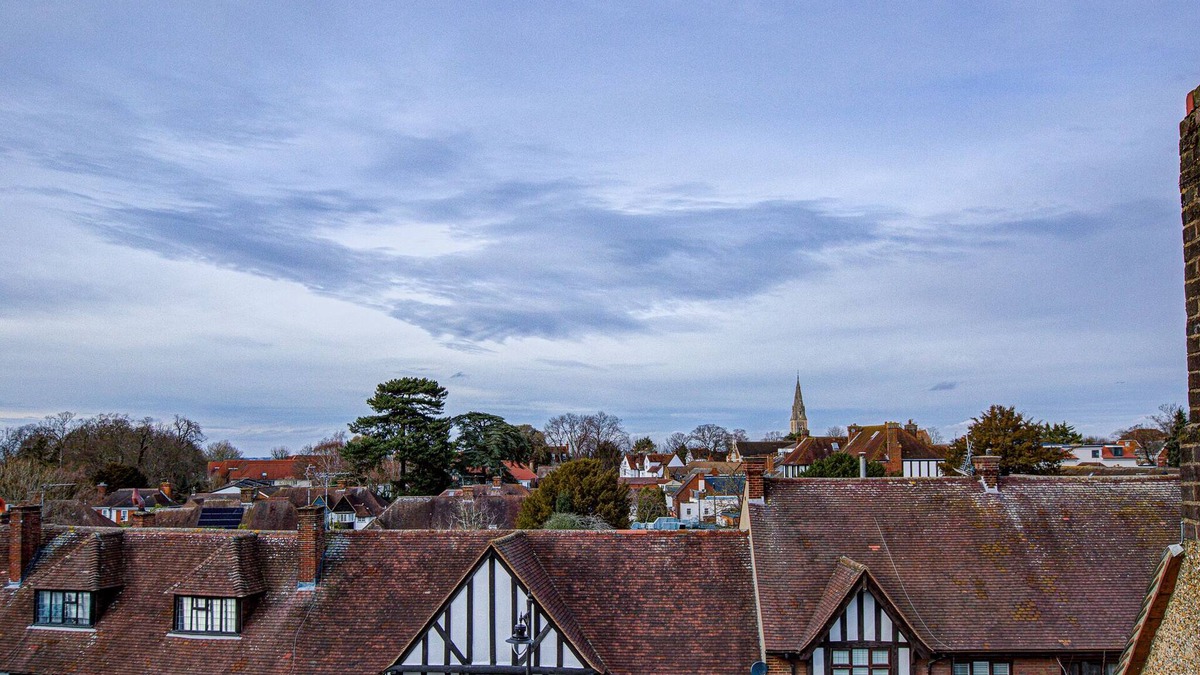 Sutton Apartment | Hybrid Resi - Cheam