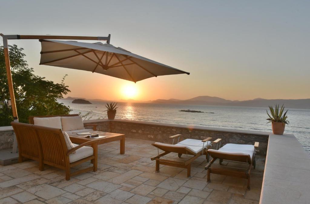 Vlikhos House | Hydra Kamini Beach Thea