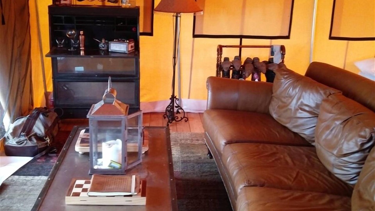 Hye House | Hye Hilltop Glamping Wine & Whiskey in the Wild