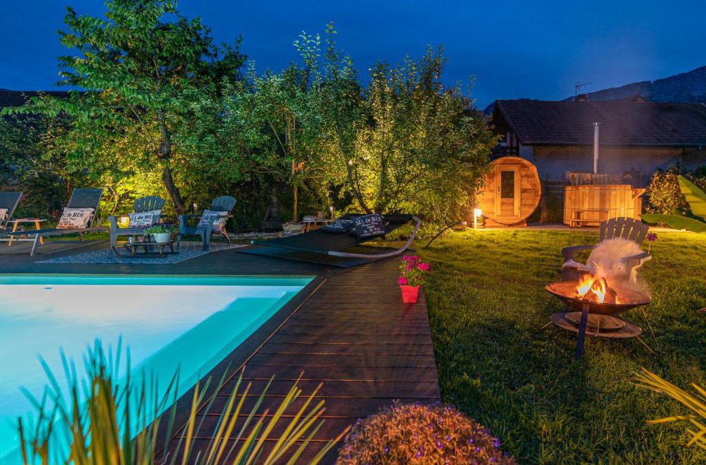 Doussard House | Hygge Lodge Annecy