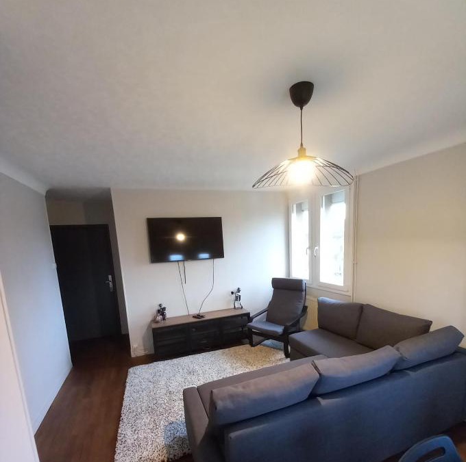 Vire Apartment | Hyper centre, appart F2 refait à neuf (TV+)