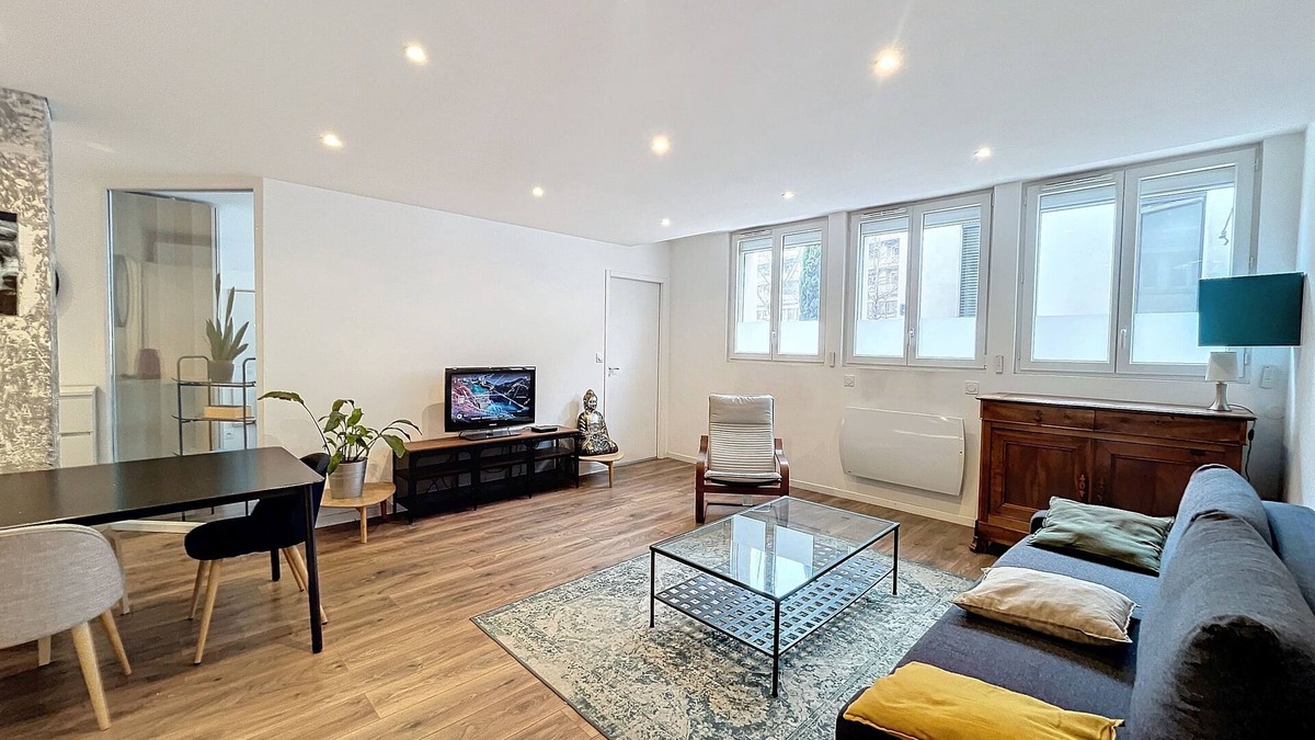 Quartier Hyper-Centre Apartment | Hypercentre, Agréable T2 Style Loft , Fibre