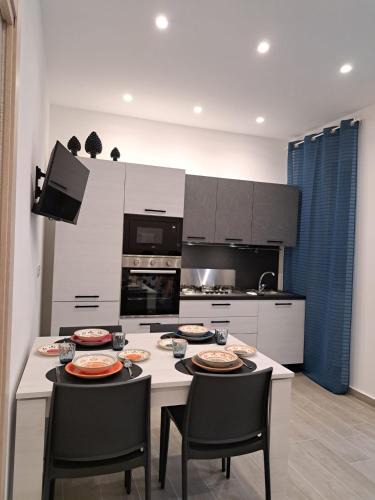 Santo Stefano di Camastra Apartment | I Catusi GuestHouse