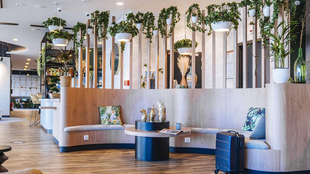 Quartier Saint-Clement - Jardin des Plantes Hotel | ibis budget Rouen Centre Rive Gauche