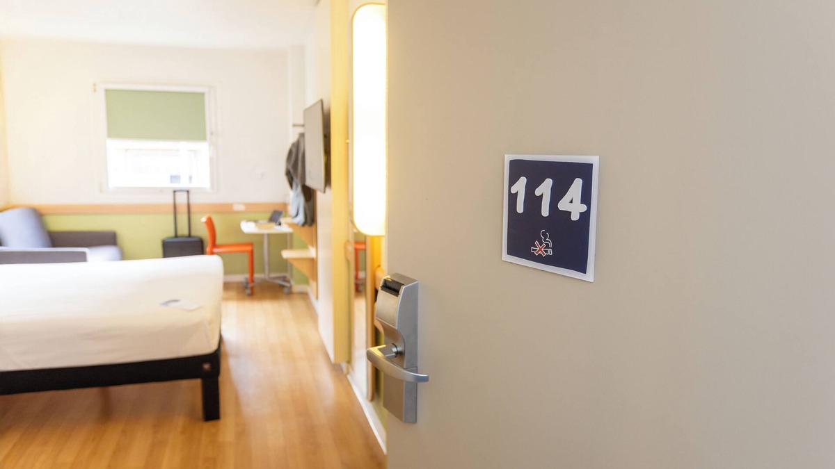 Manises Hotel | Ibis Budget Valencia Aeropuerto