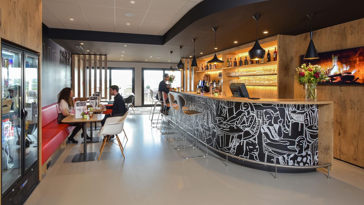 Fleurus Hotel | ibis Charleroi Airport Brussels South