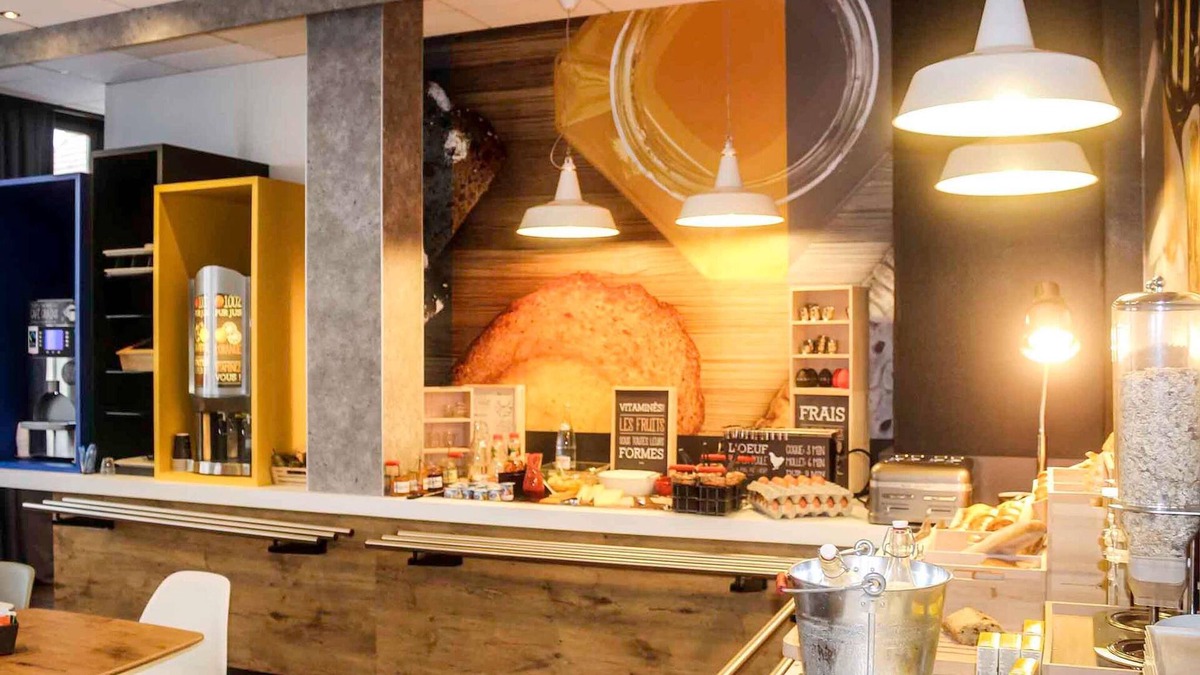 Montargis Hotel | ibis Montargis