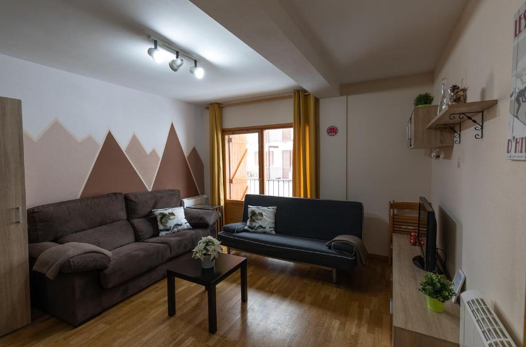 Formigal Apartment | IBON - sencillo y con wifi BY PIRINEOS360