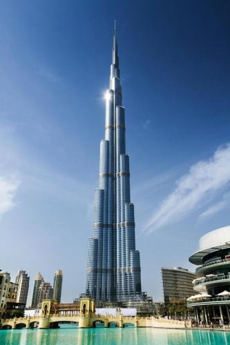 Trade Centre 1 Apartment | Iconic Burj & Fountain View Retreat!