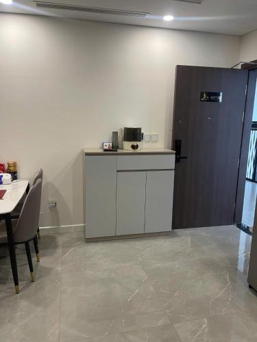 Hanoi Apartment | Iconic Tòa A-12CH02 2 Phòng Ngủ