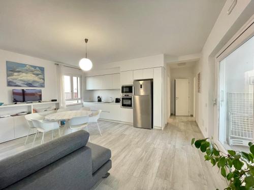 Stintino Apartment | IDA PALACE, nuovo appartamento deluxe fronte mare