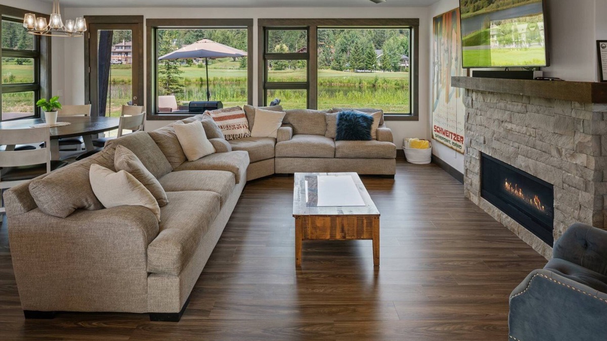 Sandpoint House | Idaho Club Beauty | Luxury, Golf, Gated Living