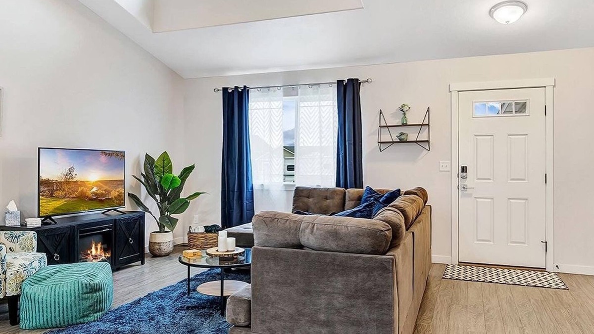 Twin Falls House | Idahome Away From Home