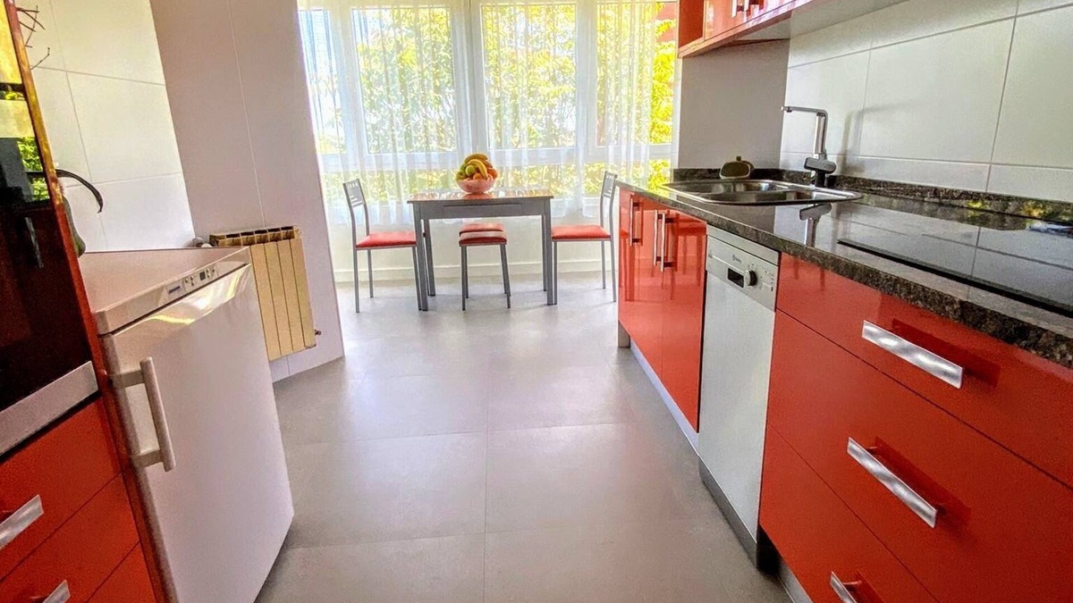 Santander Apartment | Ideal apartment for families, in a quiet environment and close to the beaches!