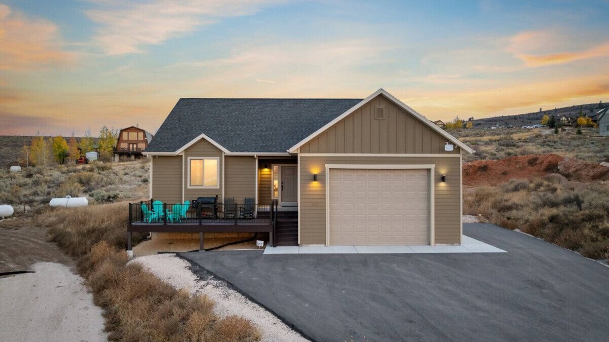 Sweetwater House | Ideal Beach Private Access - Arcades - Hot Tub
