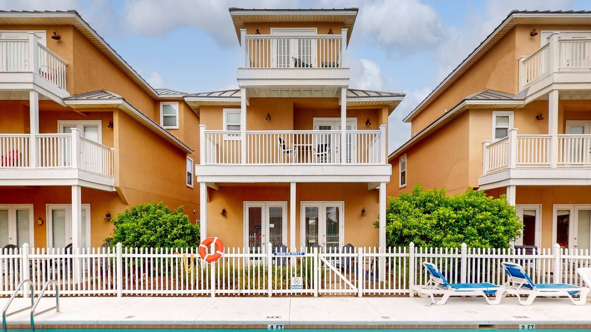 Gulf Lagoon Beach House | Ideal Coastal Retreat w/Shared Pool, Private Balcony, & Beach Access Nearby
