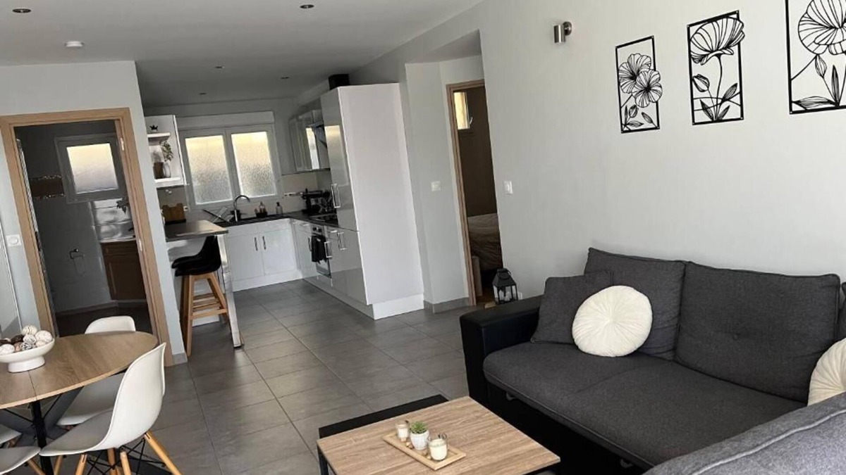 Digne-les-Bains Apartment | Ideal for curists, Souvenirs de Provence, charming new air-conditioned T2 apartment