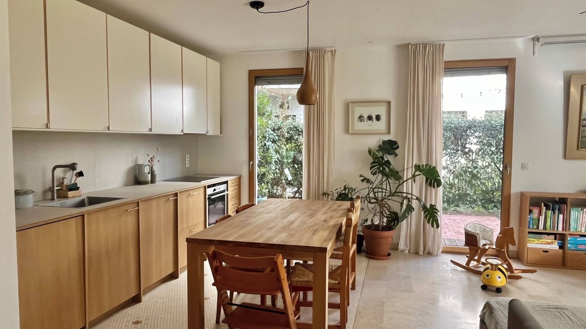 Tonkin Sud Apartment | Ideal for families: garden and terrace near the park