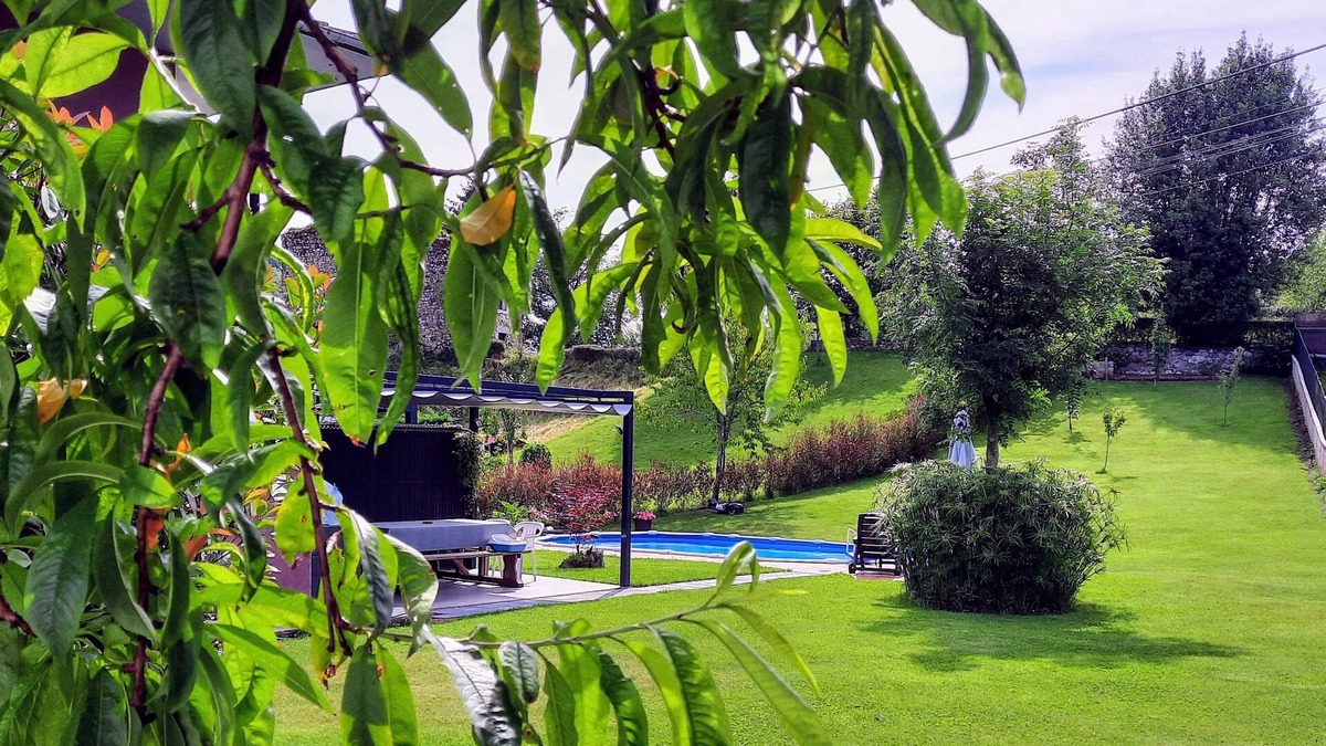 Soto de Cangas House | Ideal house for families. Private heated swimming pool.