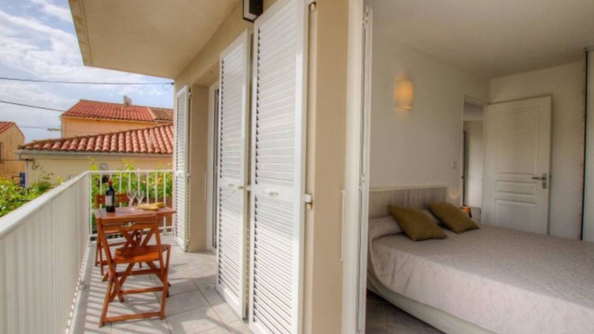 Cargese Apartment | Ideal location Cargese 3
