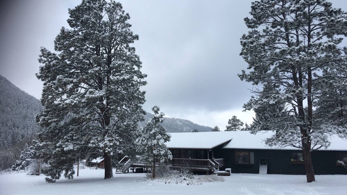 Pagosa Springs Cabin | Ideal location for Wolf Creek ski resort vacations for 10 with optional 6 added.