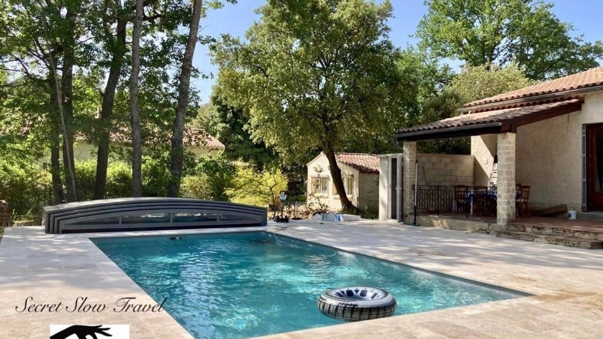 Saint-Didier House | Ideal summer house: swimming pool, air conditioning, shady garden and pétanque!