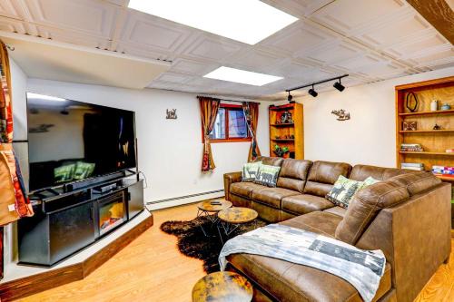 Fairbanks House | Ideally Located Fairbanks Vacation Rental!