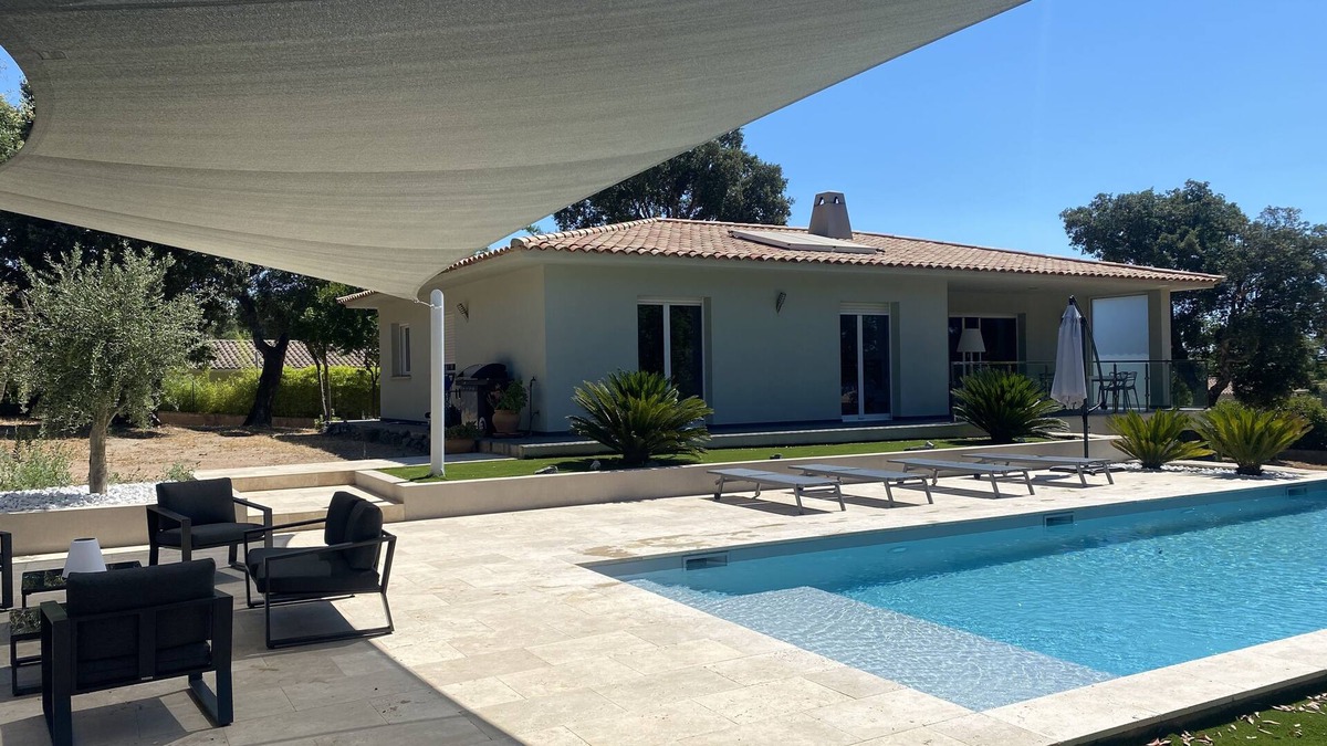San-Gavino-di-Carbini Villa | Ideally located in a quiet area yet close to beaches and PORTO VECCHIO