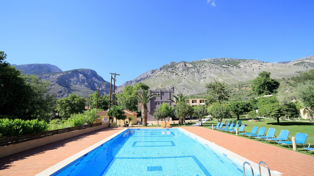 Zaros Hotel | Idi Hotel