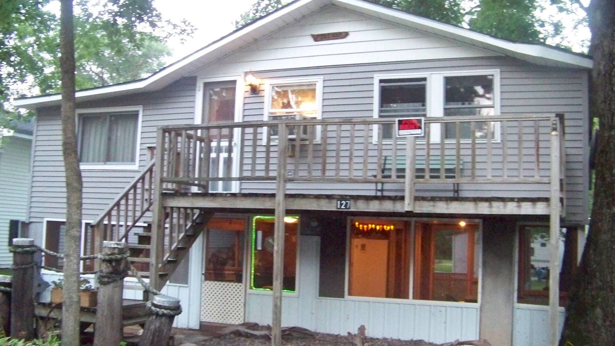 Bagley Cabin | Idle Hour Cabin In River Of Lakes Resort, Bagley, Wi Sleeps 6