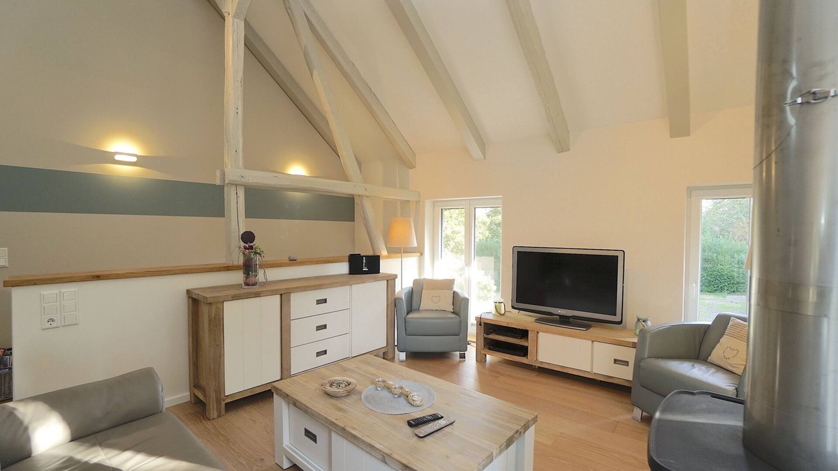 Borgwedel Apartment | Idyllische Auszeit an der Schlei: Ferienwohnung 'An der Linde