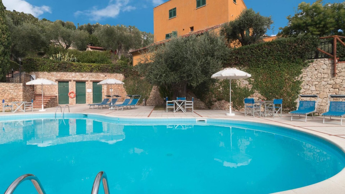 Finale Ligure Apartment | Il Borgo Apartments B6 - Sv-d600-bove3l1b