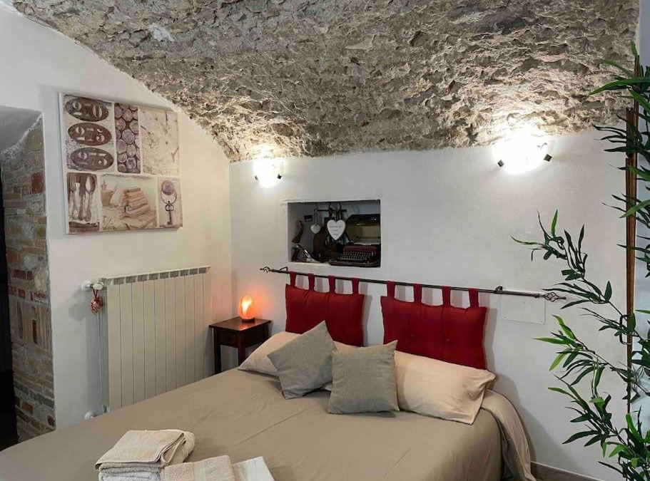 Capistrello Apartment | Il Caratteristico -centro storico- "Anno 1887"