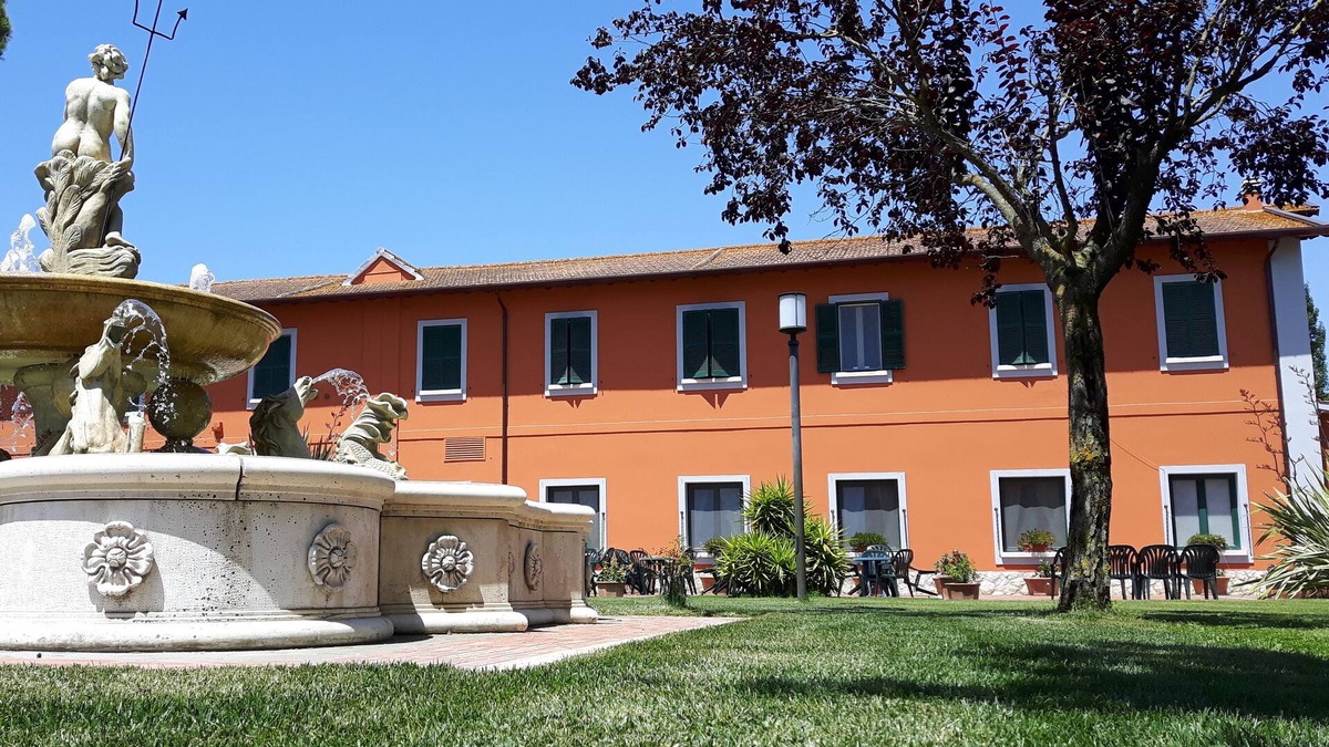 Borgo Santa Maria Other | Il Casale Corte Rossa