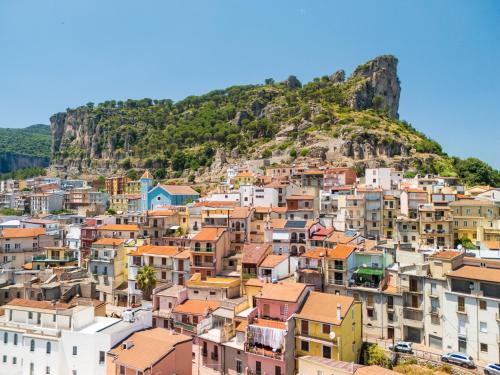 Ulassai House | Il Filo Azzurro Ulassai